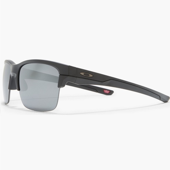 Oakley Thinlink 63mm Polarized Sunglasses in Matte Black/Black Iridium NWT - Picture 2 of 7